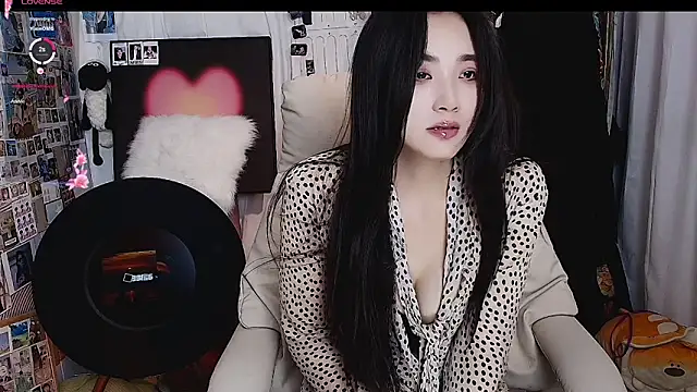 xiaotiantian-76 webcam