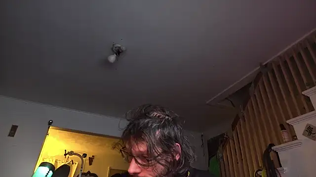 MasterDaddyCool webcam