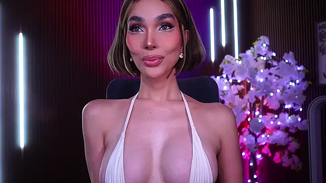 xxforyoureyesonlyxx webcam