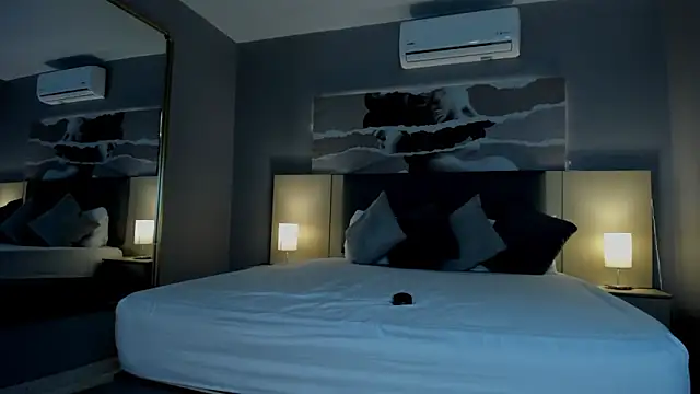 Ramona_Flower webcam