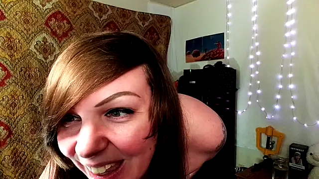 GamerGirlRoxyAndLee webcam