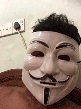 Jordipolla9inchesplus webcam