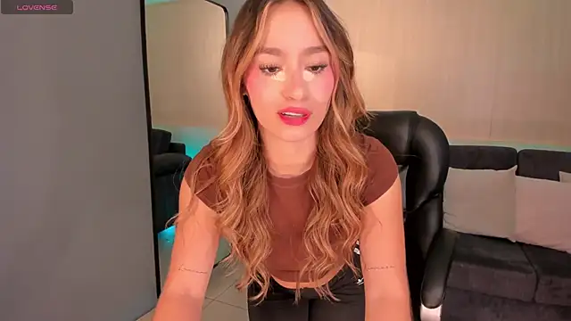 chat room nude AmaiaHaywood