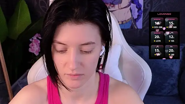 nude live sex cam Roxy Riot 