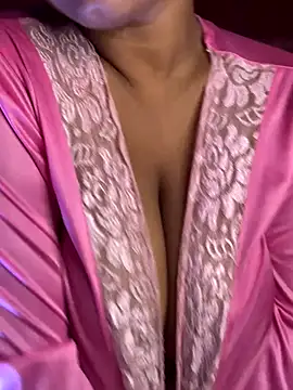 GLaM_GoDdEsS_143 webcam