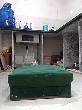 Angle-Priya07 webcam