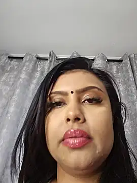 Indian_GlowingMiax webcam