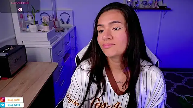 ImLui_lu webcam stripchat model stream image