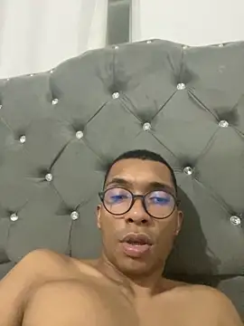 Aaronblack1_ webcam