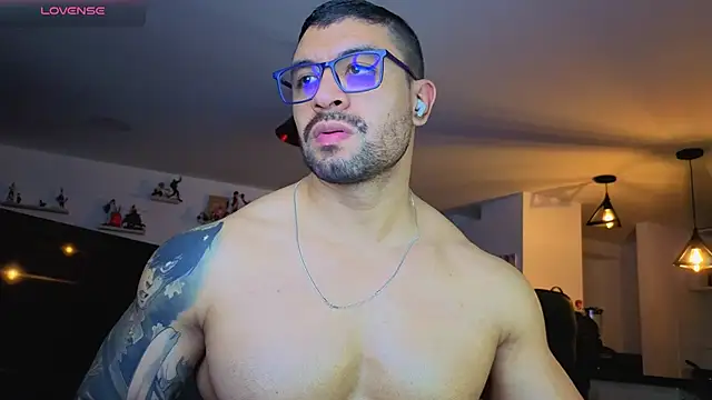 Michael_Diamond webcam
