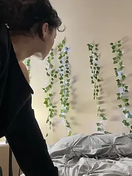 princess_hennessy (Ask my age) - ❤️Clothes off ❤️