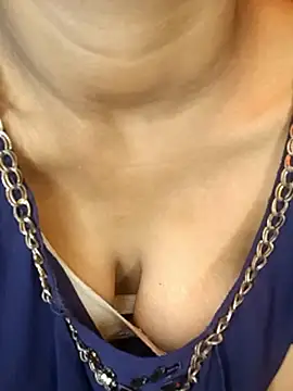 reshma01 (F teen) - First Goal on User vibes 😉