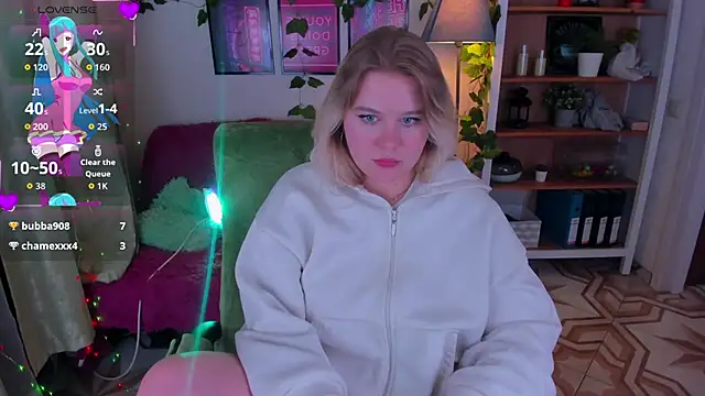 videochat free LouiseMous