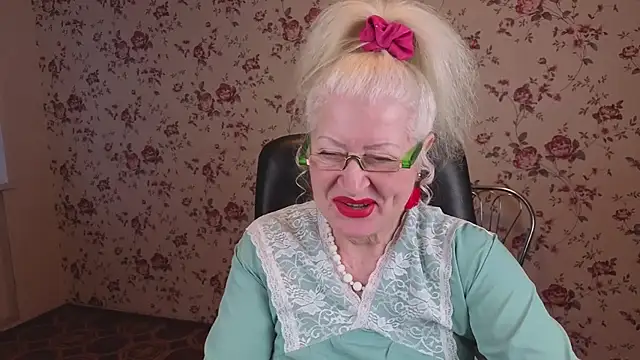 Maya_Mayflower webcam