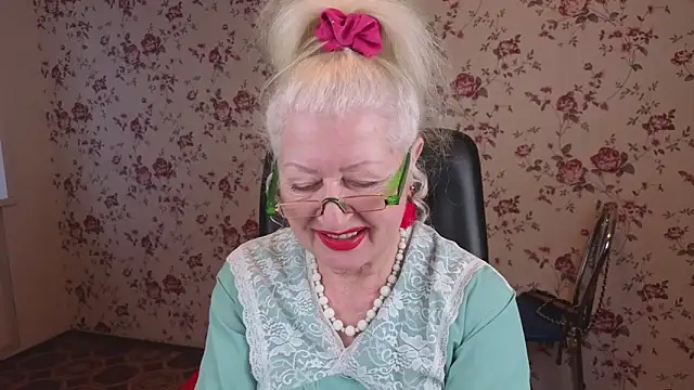 Maya_Mayflower webcam