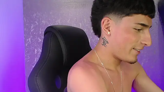 MateoMitchell webcam