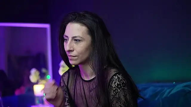 RubyRosa live cam screenshot female from Romania on WhoFuck.me — Live Sex Chat & Hookups
