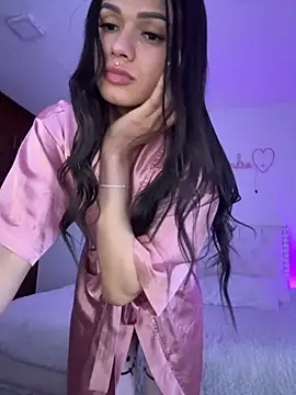 alee_lenoxx (T young) - Me naked and show my monster cock hard😈