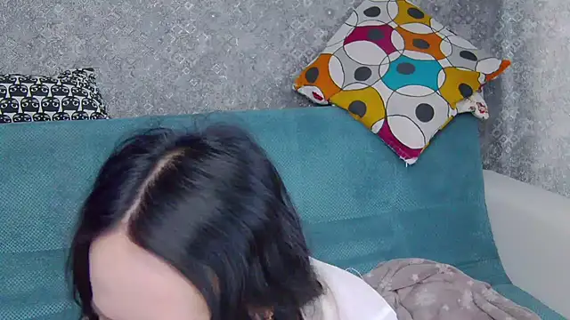 Brilliant_Doll webcam