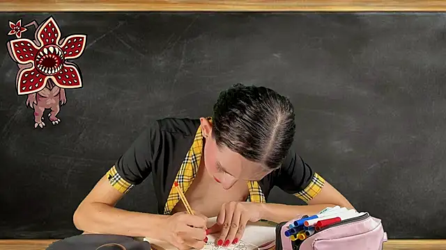 pinky_peach Live Webcam on Stripchat