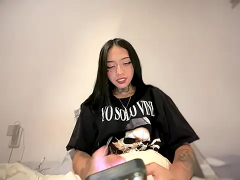 jioryovo (F young) - Flash boobs 💕