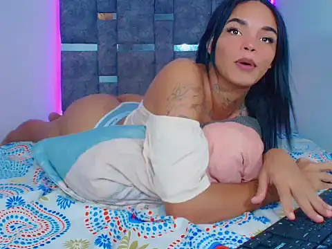 cherry_crushx webcam