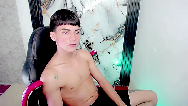 Thommy_cute webcam