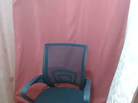 yoursexyladyLory19 webcam