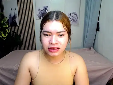 furry_puss live cam screenshot tranny on TokenKeno — Tip, Play & Watch Live Cams