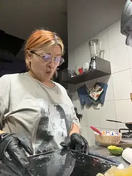 Sophia_Weest99 webcam