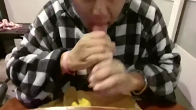 bilover69 - Bilover69's free webcam