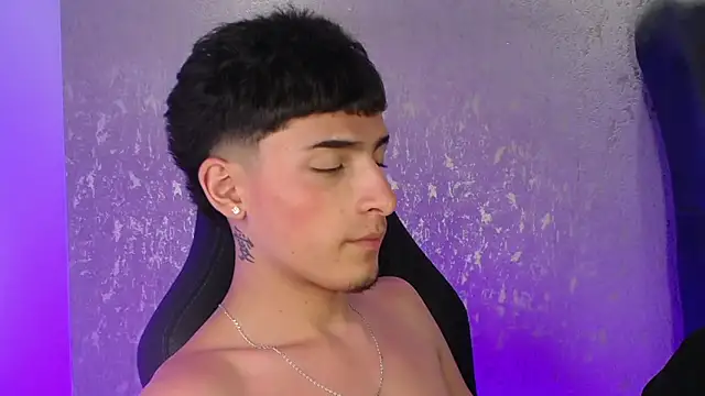 MateoMitchell webcam