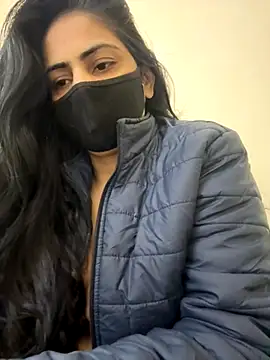 SashaPatel Live Webcam on Stripchat