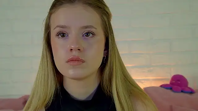 MilanaBalmain webcam