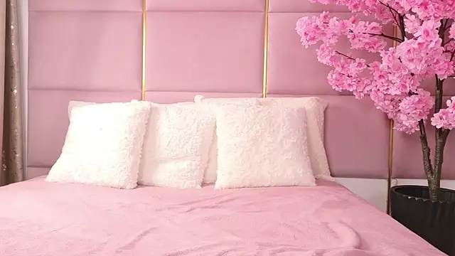 Elliblue live show on StripChat 