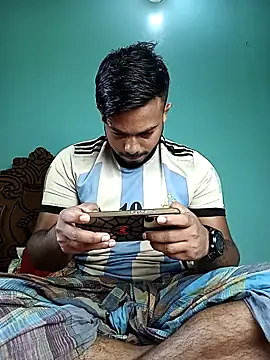 x-_boy (M twink) - I will masturbate while taking a shower.