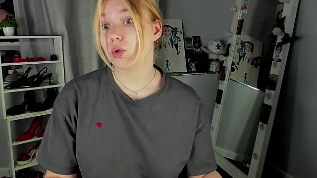 Rebecca_Kelly webcam