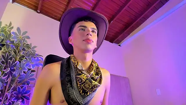 seab_trooy (M twink) - FULLY NAKED