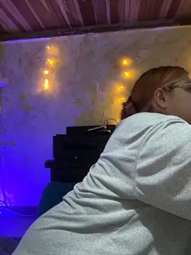 Sophia_Weest99 webcam