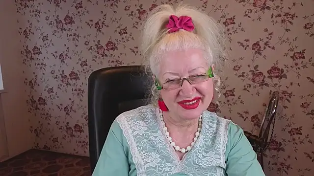 Maya_Mayflower webcam