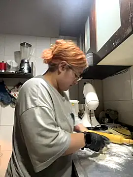 Sophia_Weest99 webcam