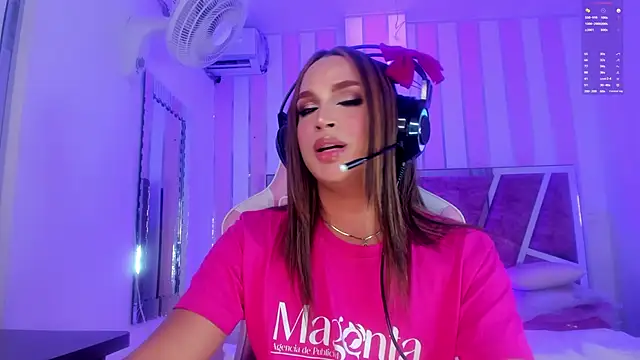 KylieVictoria webcam