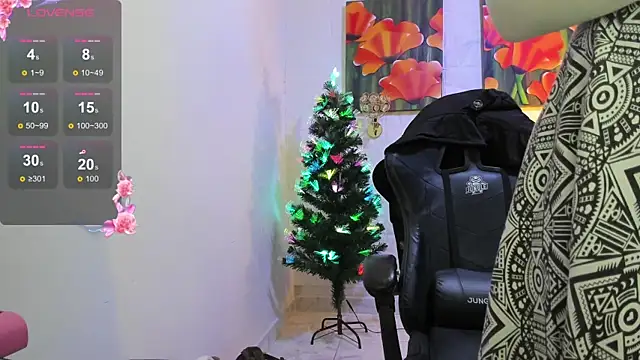 Miss_clarepocahose webcam