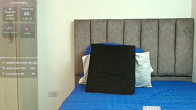 karina_lewis_ webcam