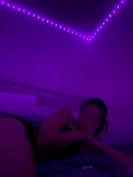 ThatBratCartier webcam