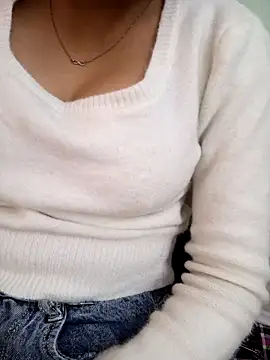 Neha_Tyagi live cam screenshot female on TokenKeno — Tip, Play & Watch Live Cams