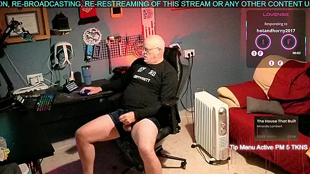 Pilot_Dave_69 Live Webcam on Stripchat