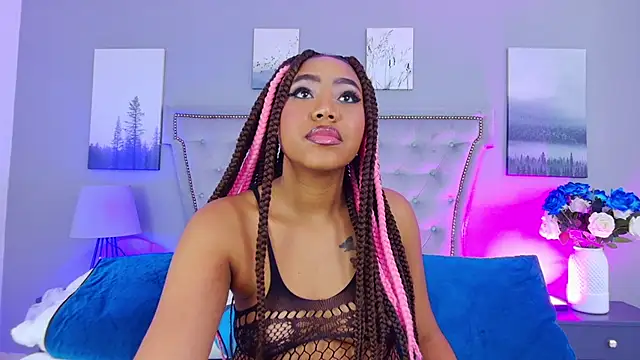 AngelaRoberts webcam