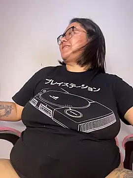 CinnamonCookiez webcam