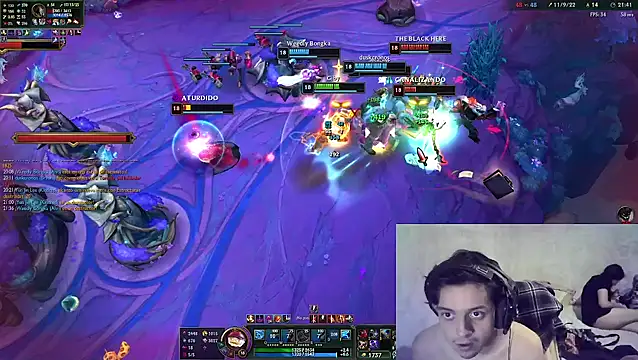 LosPatronesuwu webcam